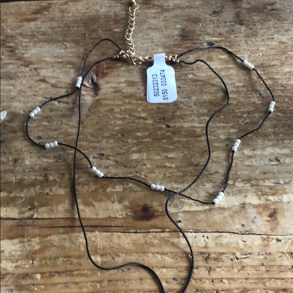 Free People gold shell pearl layered necklace NWT - Picture 4 of 7